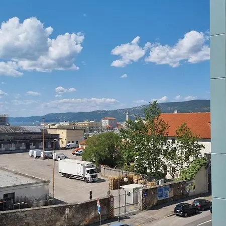 Διαμέρισμα Campo Marzio 6 *